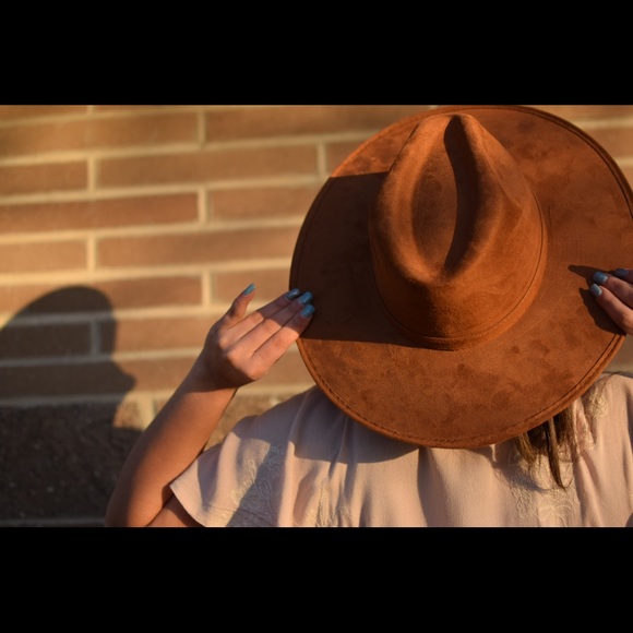 Brand new hats main image 4